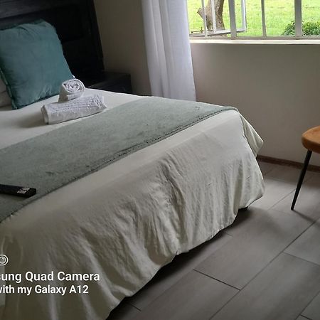 Secret Guest House 彼得马里茨堡 外观 照片