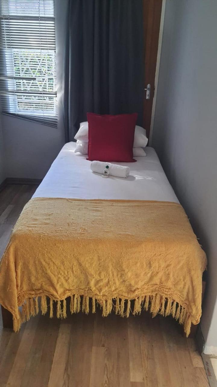 Secret Guest House 彼得马里茨堡 外观 照片