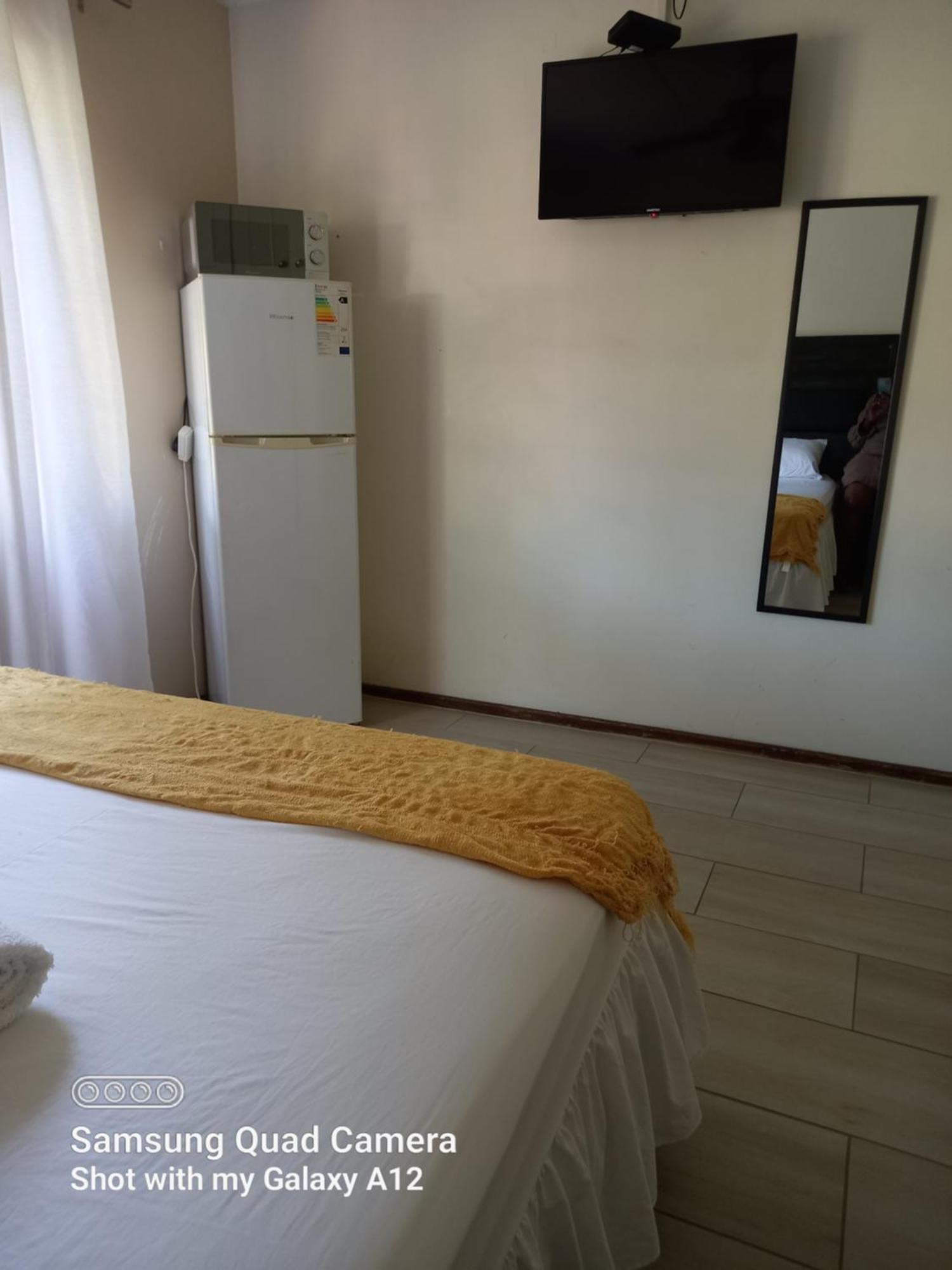 Secret Guest House 彼得马里茨堡 外观 照片