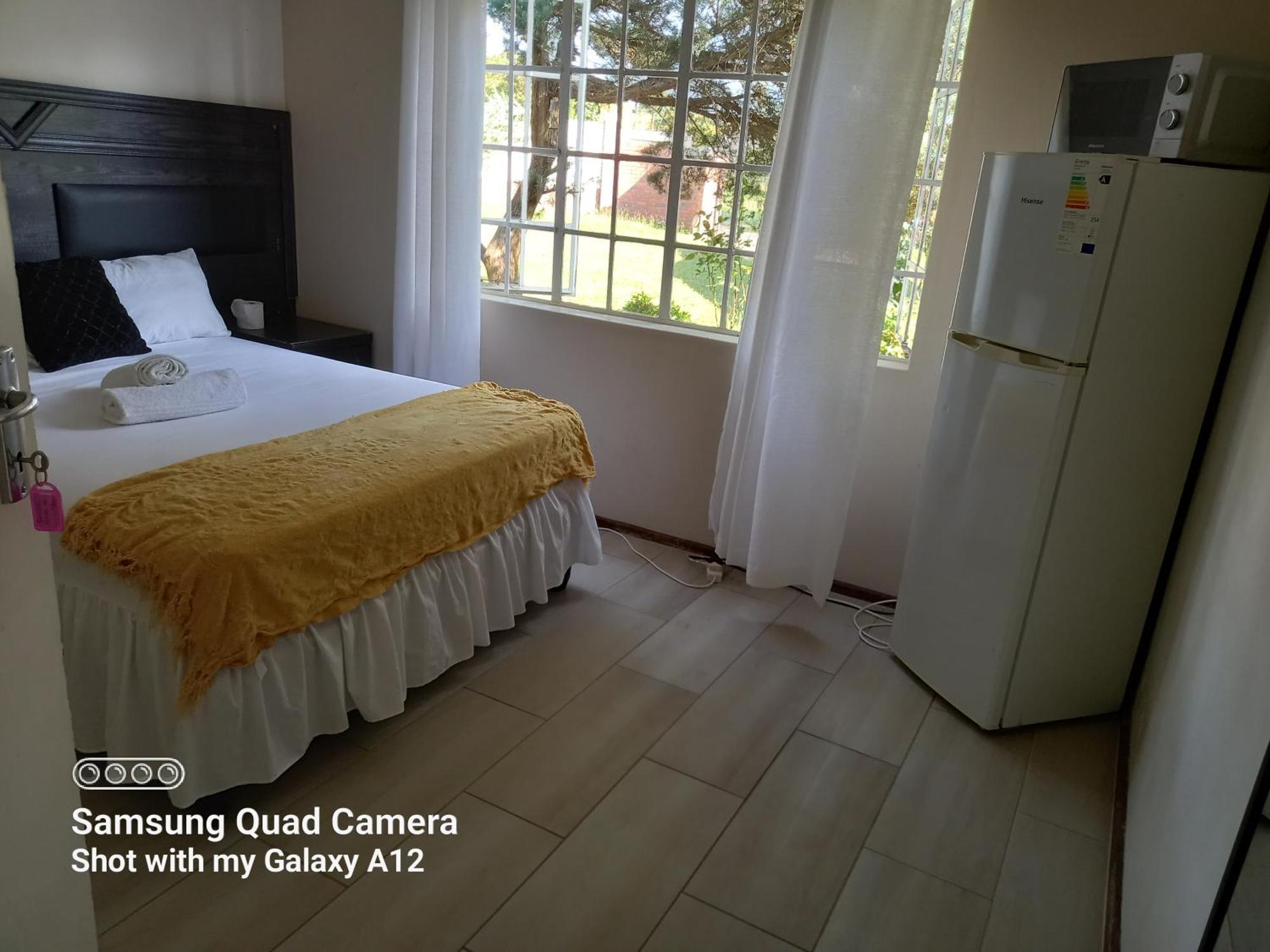 Secret Guest House 彼得马里茨堡 外观 照片