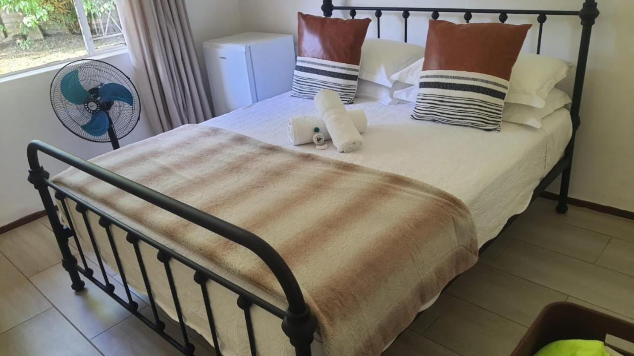 Secret Guest House 彼得马里茨堡 外观 照片